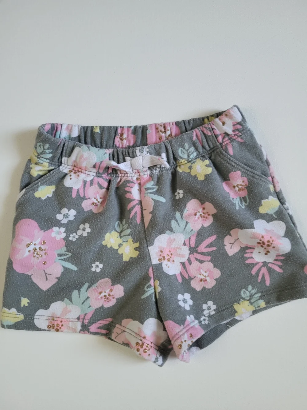 Girls' Gray Floral Pull-On Shorts